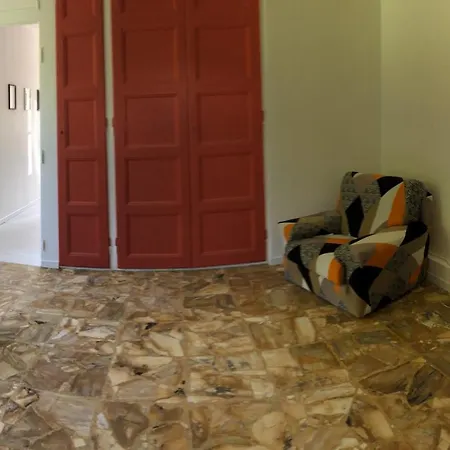 Maison d'hôtes Individuelles Avec Partie Commune Ou Entier Si Disponible Via Rhôna