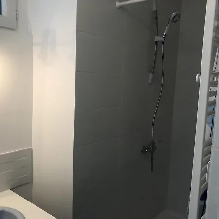 Individuelles Avec Partie Commune Ou Entier Si Disponible Via Rhona *